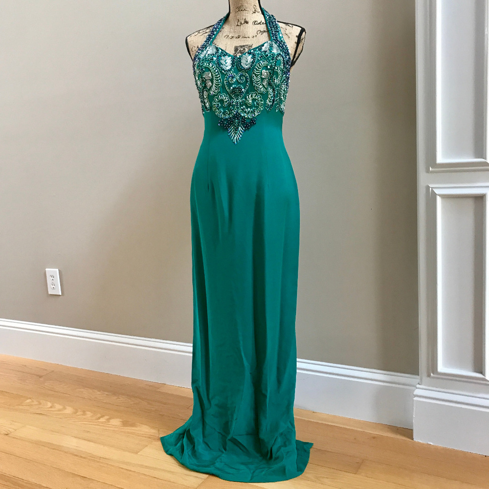 Elegant Alvee Designs Prom dress